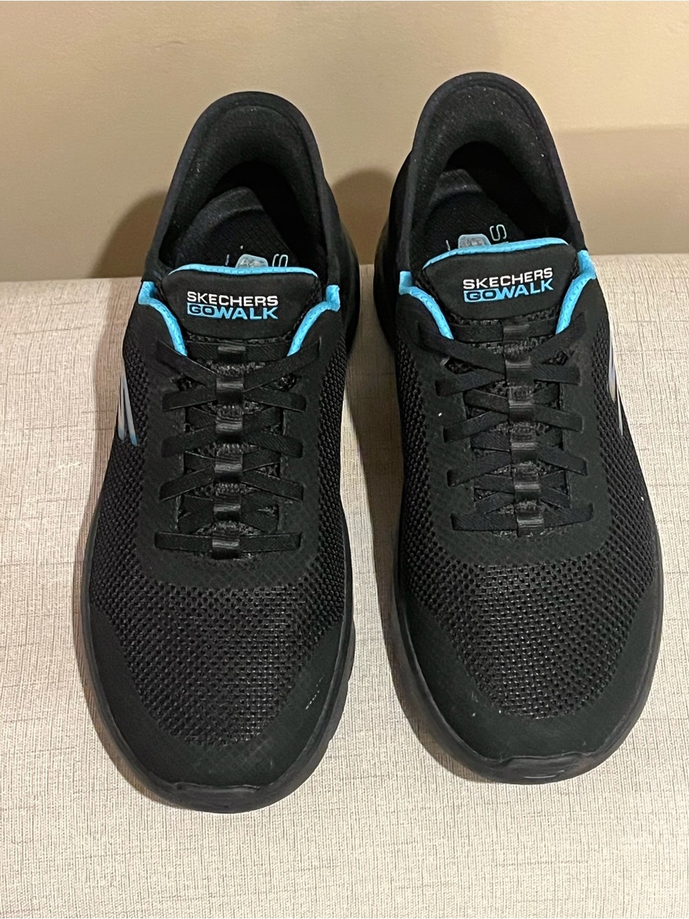 Skechers Hands-Free Work-style GOwalk Slip-in Black Sneakers, EU40